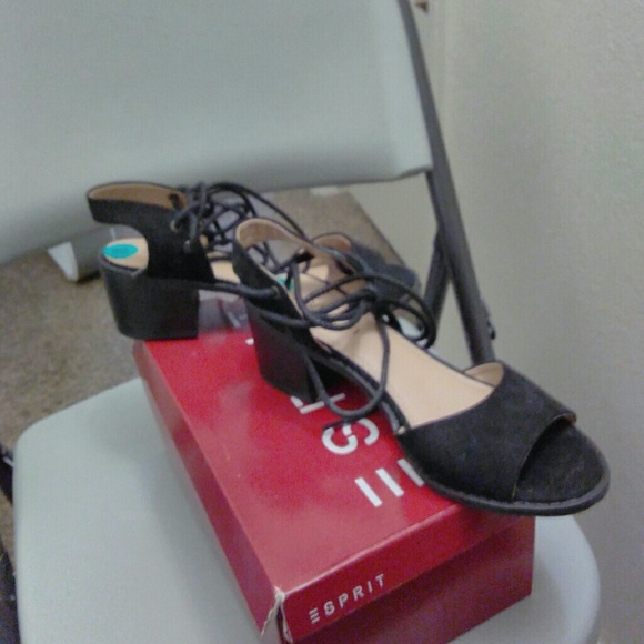 Espirit Pumps Black Suede with Block heel - Picture 1 of 2